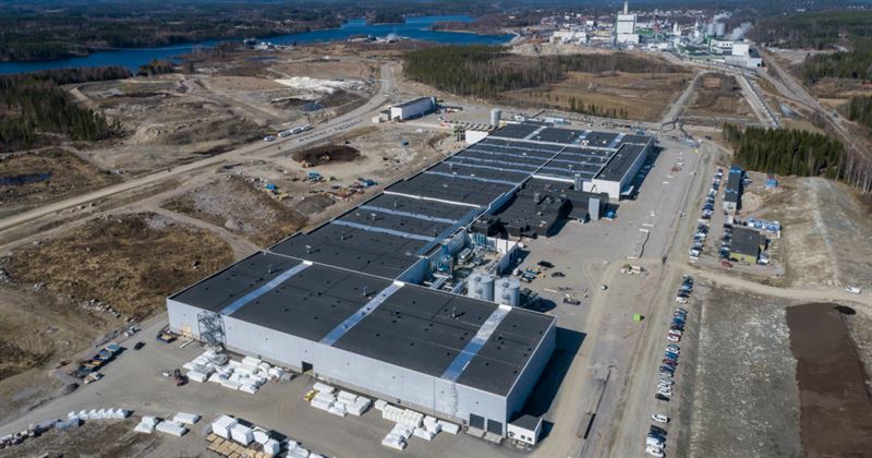 Metsä Groupin Äänekosken tehtaat ilmasta käsin katsottuna.