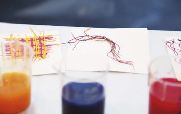 Vedenkestävän sellulangan valmistus sisältää vain muutamia vaiheita.