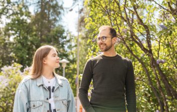 Muuta maailmaa - metsäteollisus ja metsätalous Suomessa kuva